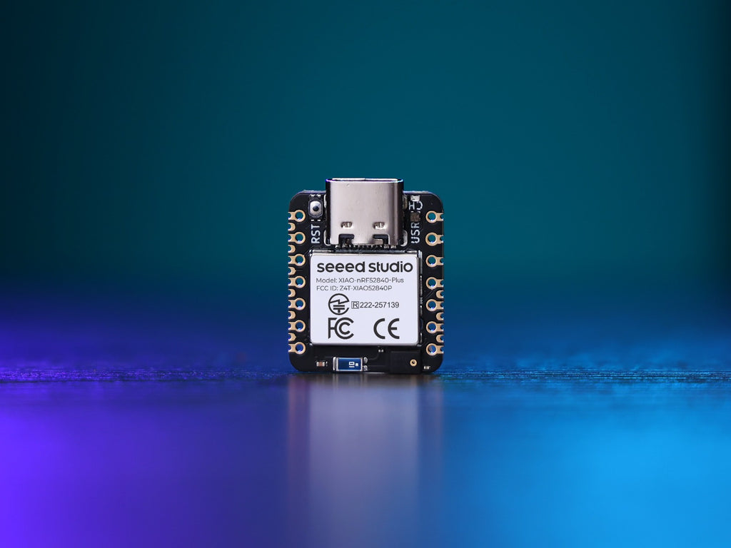 Seeed Studio XIAO nRF52840 Sense Plus