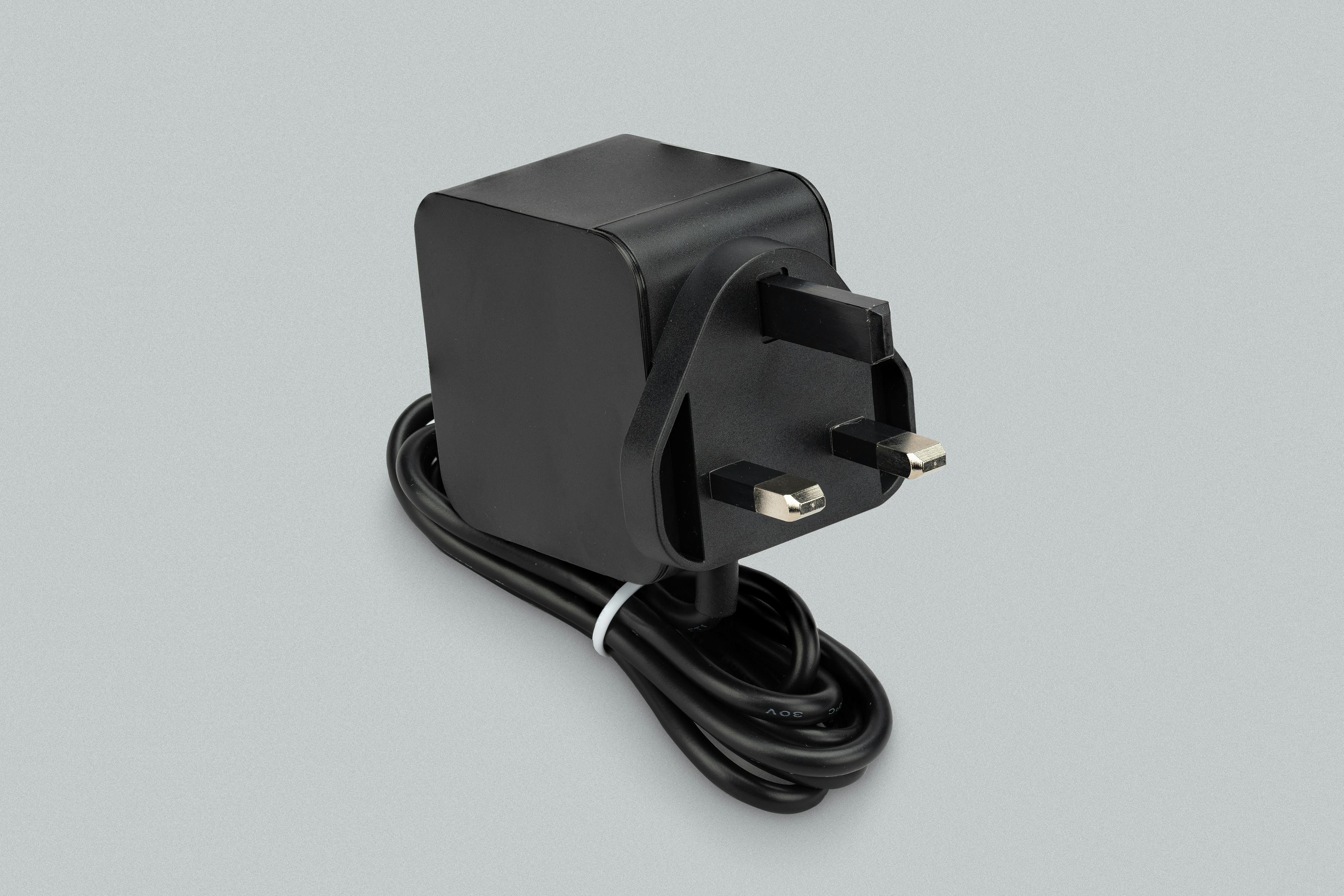 Raspberry Pi 27W USB-C Power Supply, black
